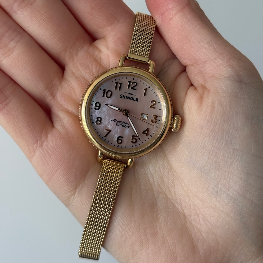 SHINOLA WATCH